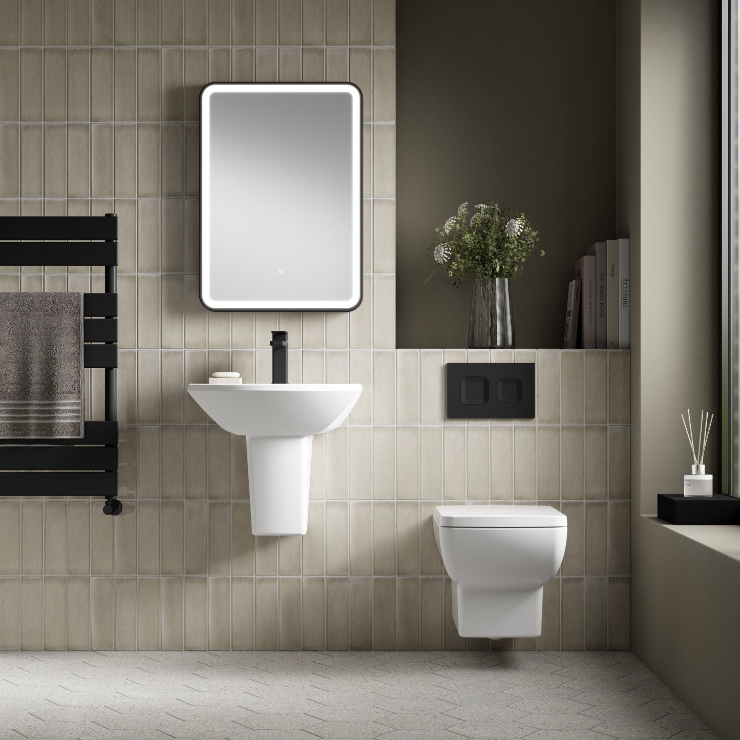 NUIE Wall Hung Pan