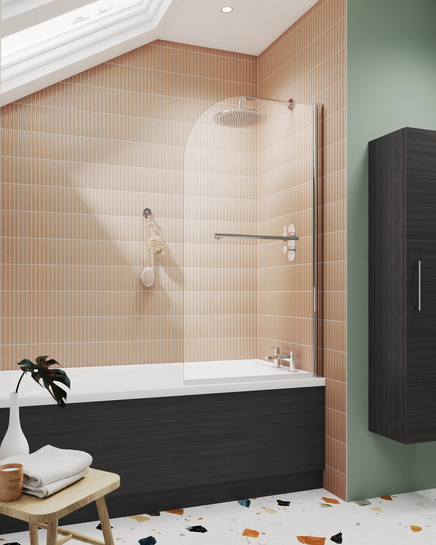 NUIE Round Bath Screen With Rail