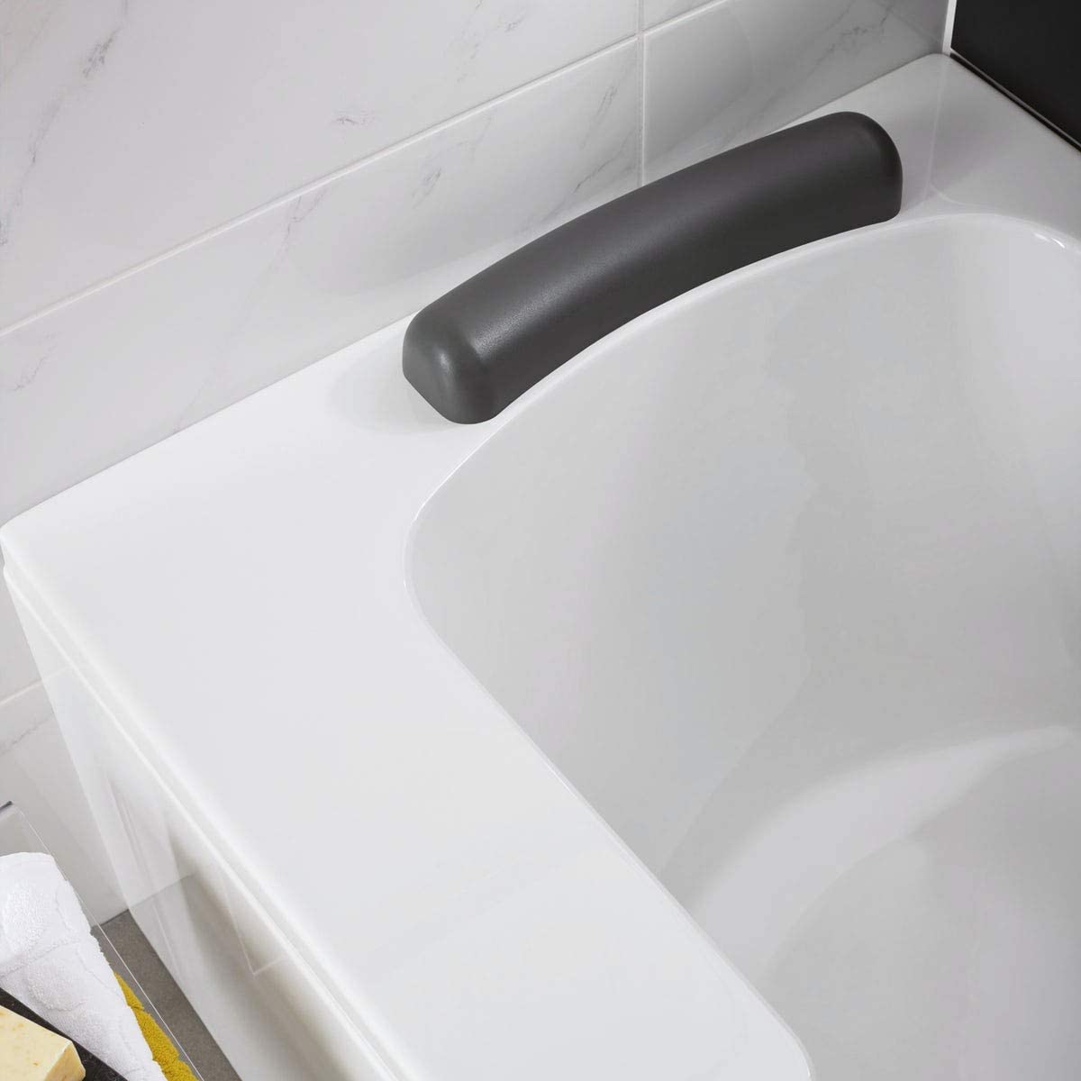 VICTORIAPLUM.COM Ideal Standard Concept freedom headrest
