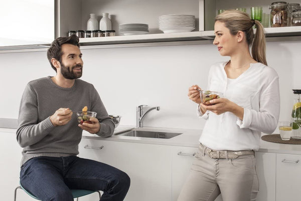 GROHE Eurosmart Kitchen Tap (140 Degree Swivel Range, Ecojoy, Starlight and Separate Internal Waterways)