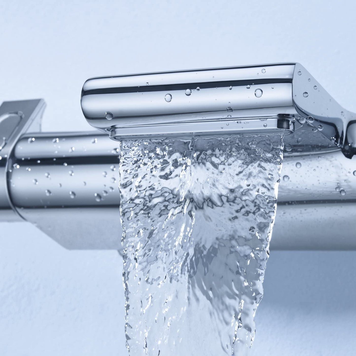 Grohe 34464001 Grohtherm 2000 Thermostat Bath Mixer Tap with Repository