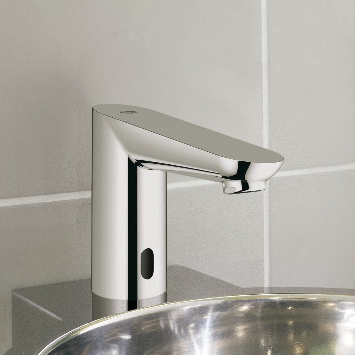 GROHE 36269000 Euroeco CE Infrared Electronic Tap for Washbasin